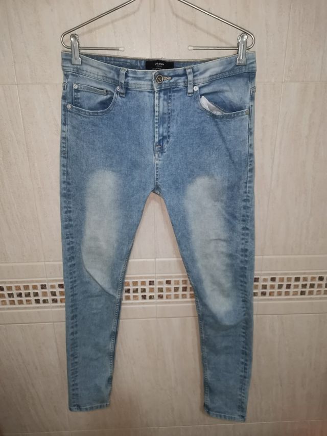 Vaqueros lisos Lefties