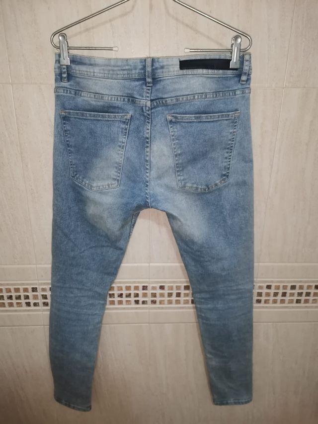 Vaqueros lisos Lefties