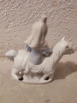 3 figuras de porcelana