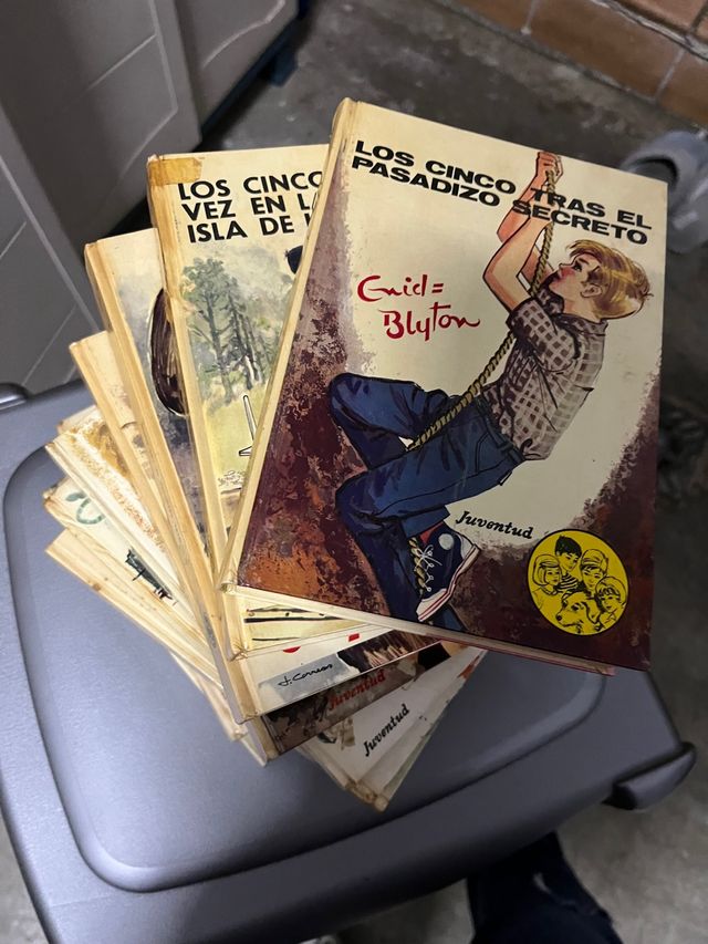 Colección de 11 libros de "Los Cinco"