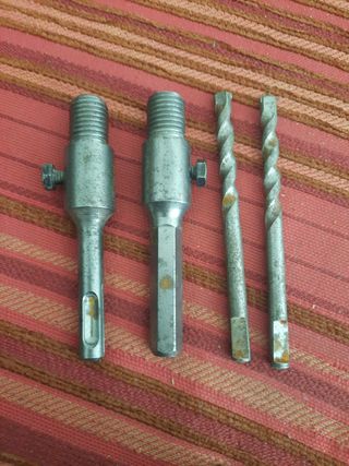 Broca corona 68mm sds-plus y taladro normal.