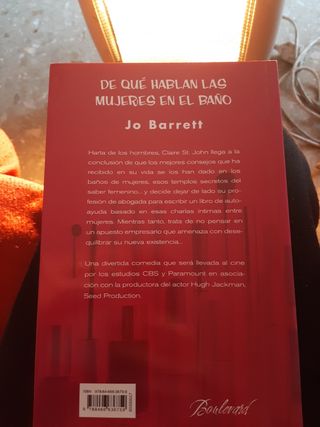 Libro nuevo De qué hablan las mujeres en el baño