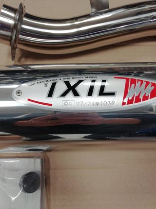 Escape IXIL Suzuki GSX 750 NAKED