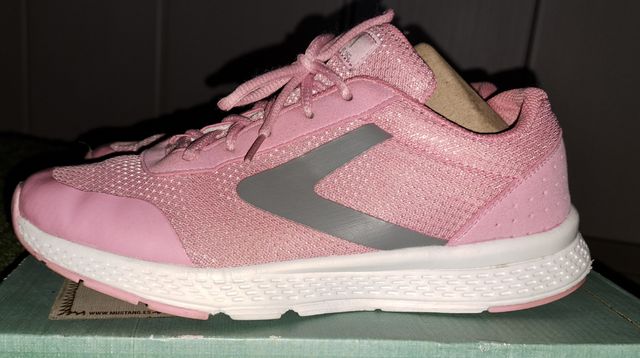 Zapatillas Boomerang.