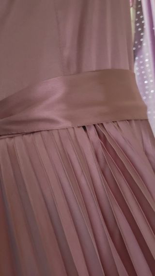 vestido de raso
