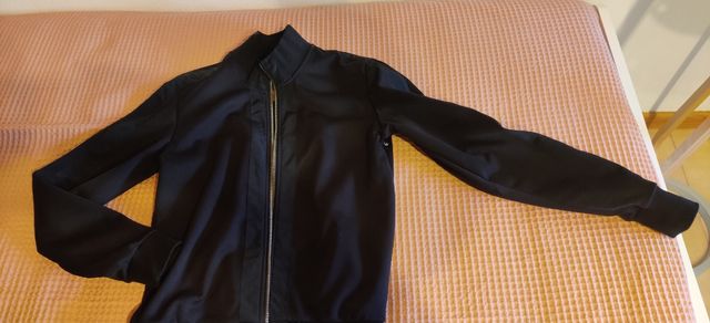 Cazadora - Chaleco ZARA