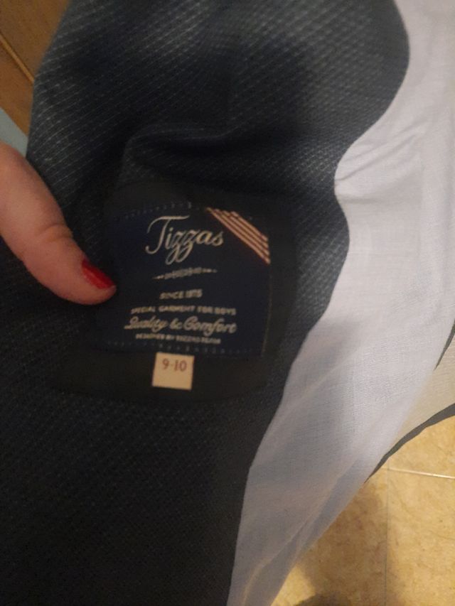 Chaqueta niño azul marino talla 9-10, no envío