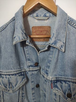 Claqueta LEVIS 