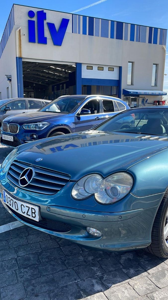 Mercedes-Benz  SL 2001 - foto 1