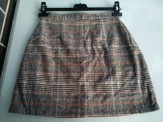 🎁 Minifalda tweed a cuadros, nuevo sin estrenar