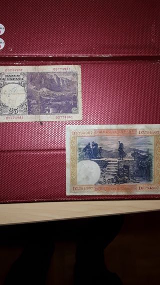 BILLETES de 25 y 100 pesetas.