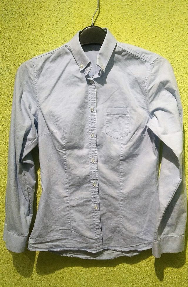 Camisa azul de camarera manga larga