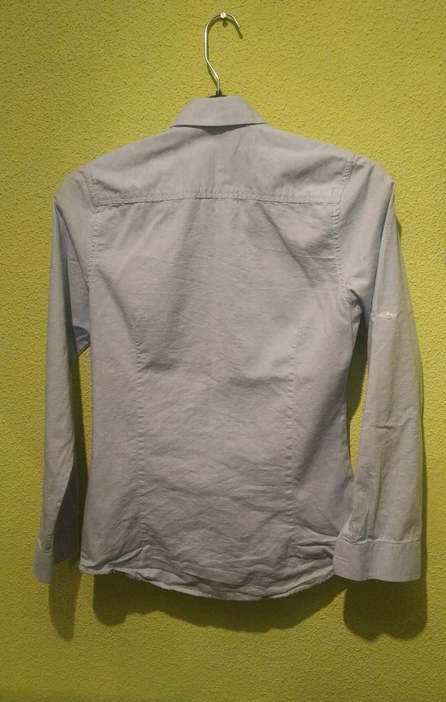 Camisa azul de camarera manga larga