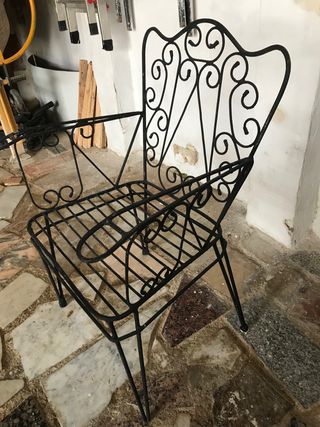 Mesa y sillas exterior