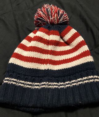 Sciarpa e cappello bandiere