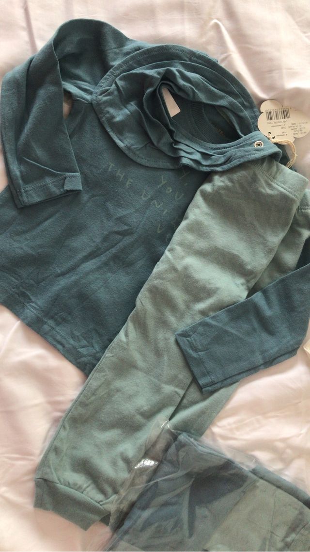 Conjuntos para niños de taya 6/12 ----12/24