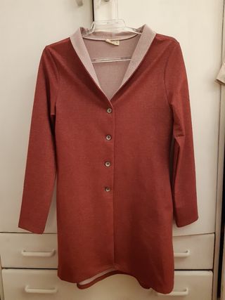 chaqueta o jersey largo