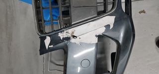 paragolpe delantero de AUDI