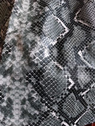Falda estampado serpiente