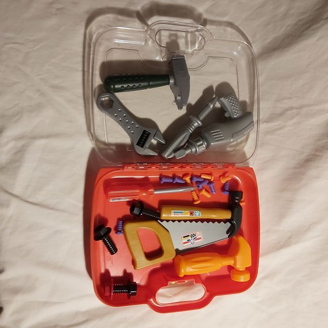 Maletin herramientas juguete