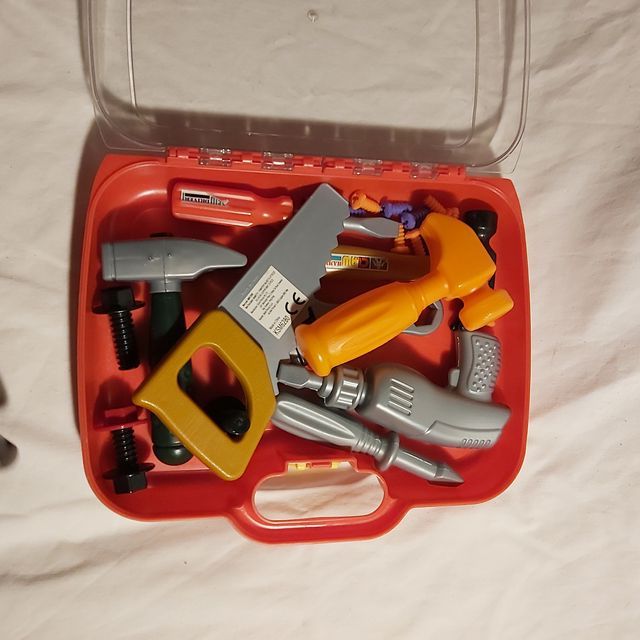 Maletin herramientas juguete