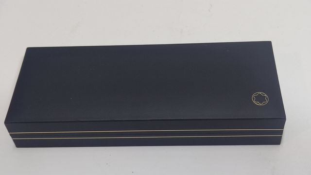 Montblanc meisterstuck burdeos. nuevo