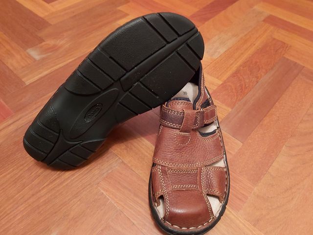 Sandalias piel Dombi Talla 35 - NUEVAS