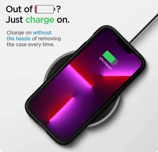 Spigen Funda Iphone 13 Pro Max a estrenar