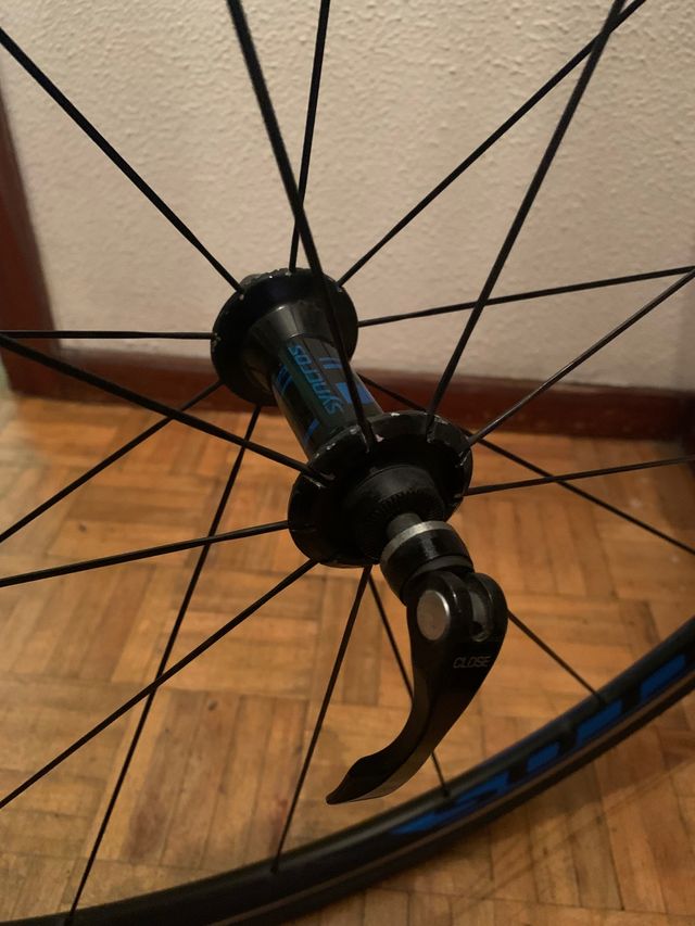 Rueda delantera Syncros RP 2.0