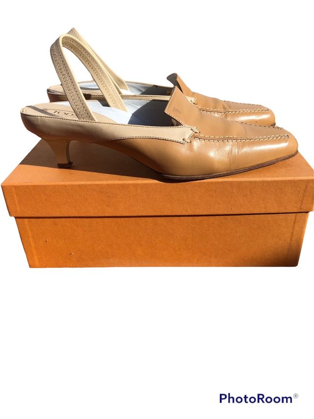 Zapato de señora marca Tod´s