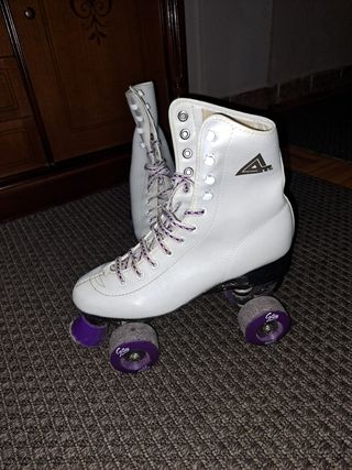 Patines 4 ruedas número 38