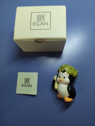Pinguino laurea Egan