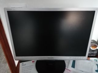 monitor LCD  19'' Philips Brilliance s-line