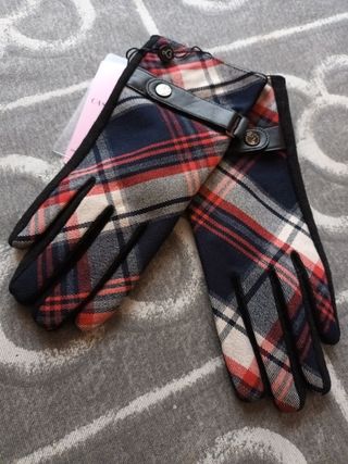 guantes Lola Casademunt