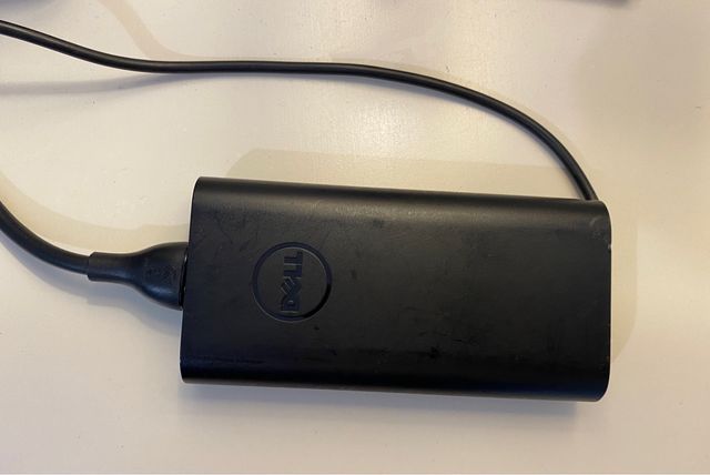 Batería y cable alimentación para portátil Dell
