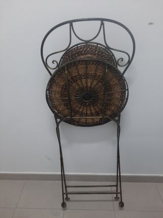 Silla de forja y mimbre, plegable