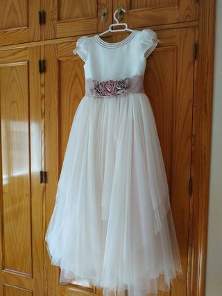 Vestido de comunión + cancán