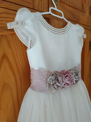 Vestido de comunión + cancán