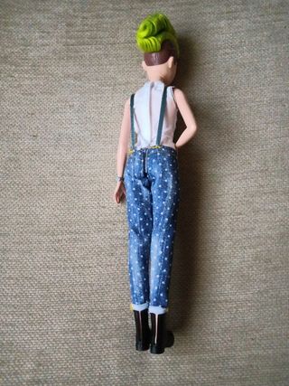 Muñeca Barbie Fashionista