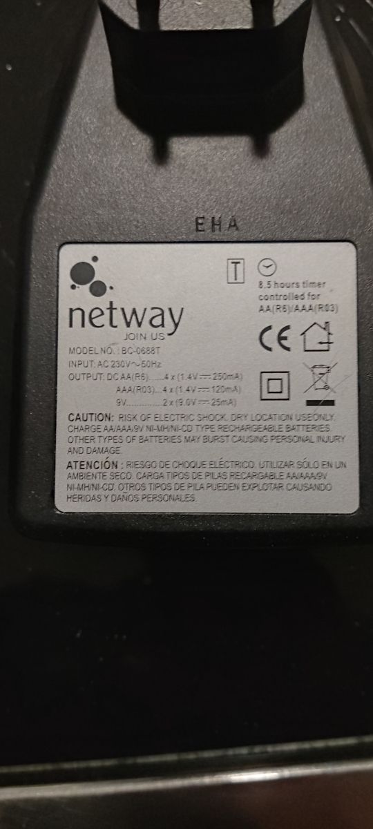 cargador pilas netway + pilas recargables