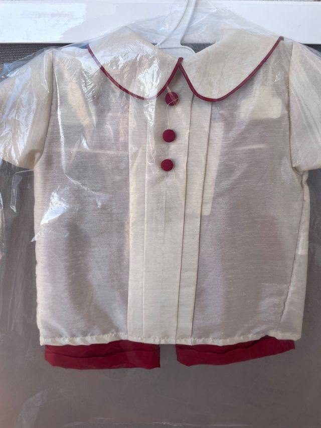 Conjunto dos piezas nuevo 6 meses