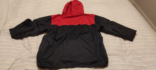 chaqueta chubasquero talla L