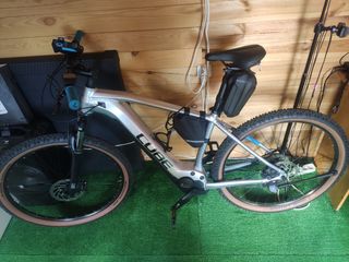 cube eléctrica 2022 talla xl