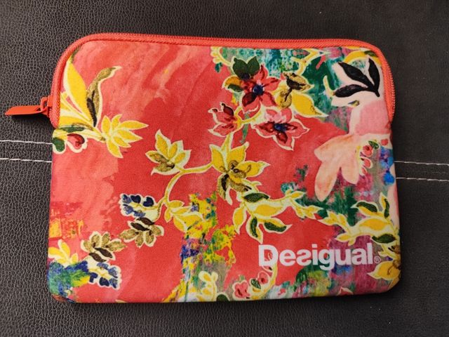 Neceser Desigual rosa NUEVO