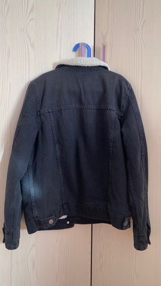 Chaqueta vaquera Borreguillo Bershka