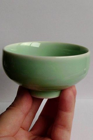 Cuenco de cerámica china con pez