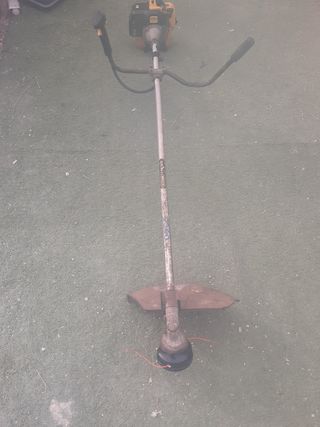 desbrozadora marca alpina TB 34 D