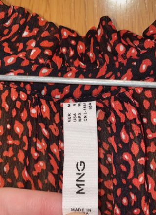 Camisa roja puntos de Mango