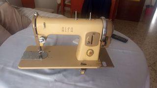 Máquina antigua de coser