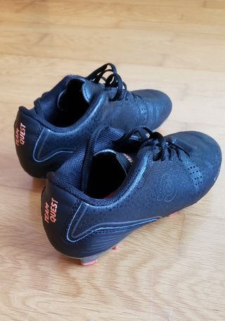 Chuteiras Team Quest (tamanho 34)